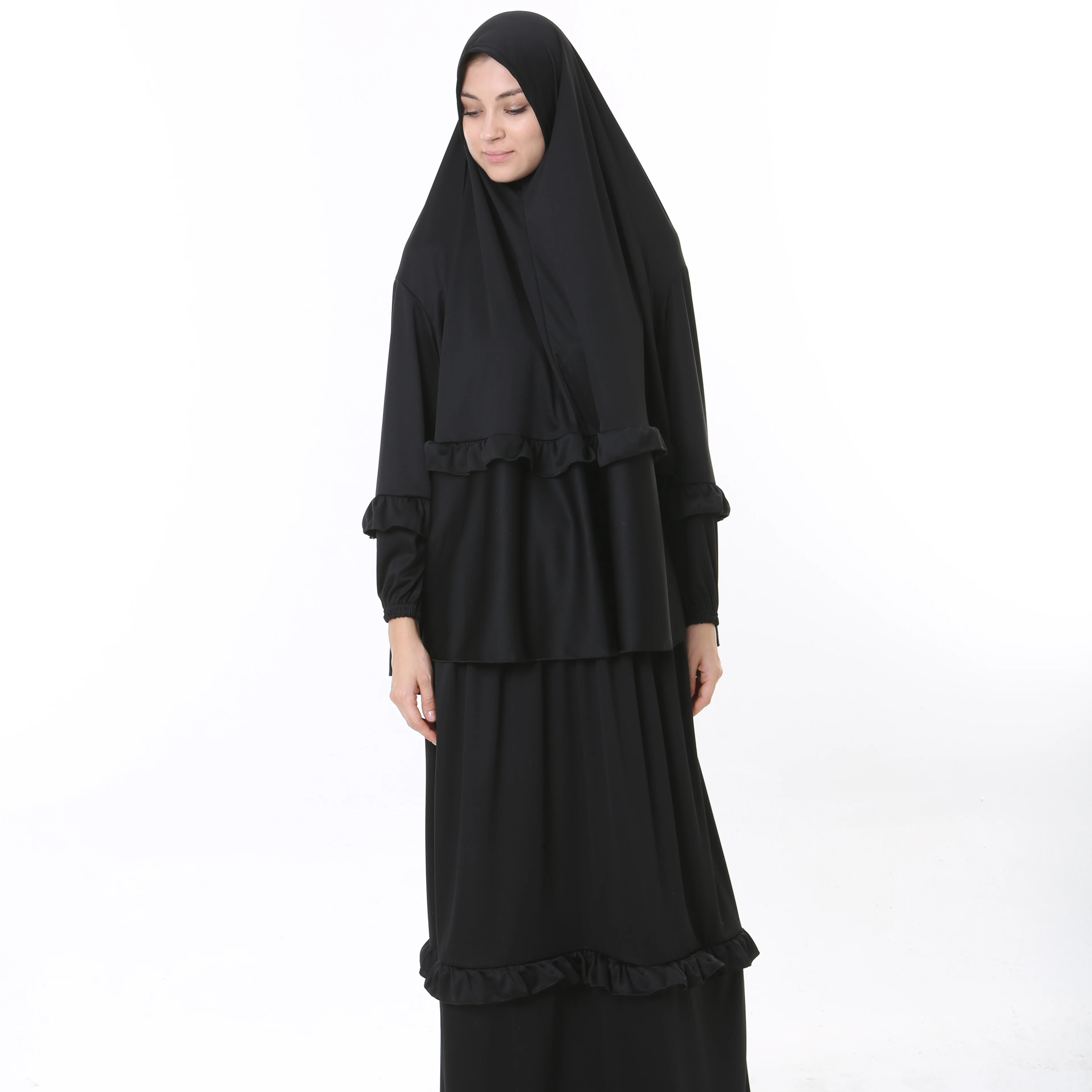 Modest and Stylish Black Prayer Set for Women with round Neckline and Long Sleeves Traditional Muslim Clothing Accessories