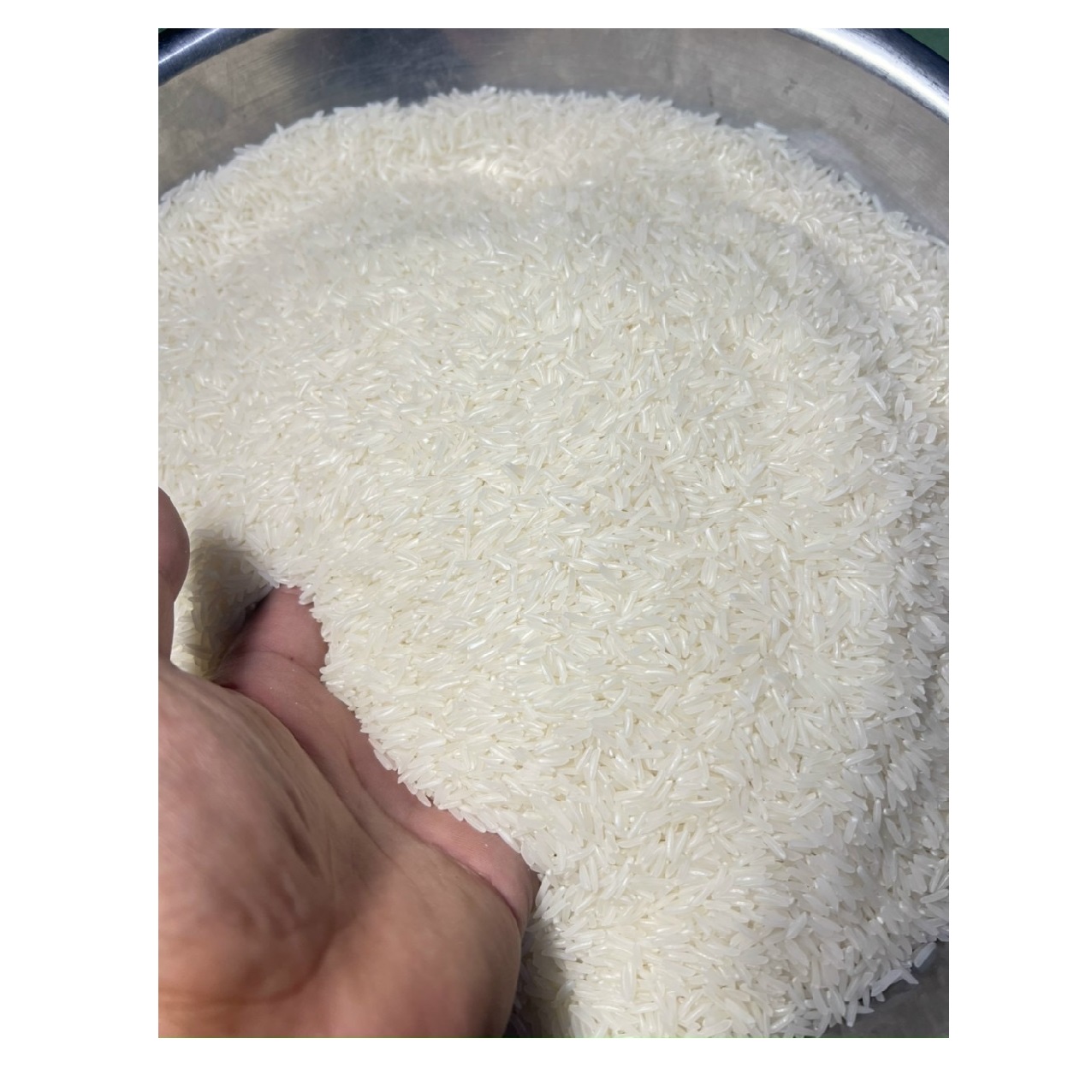 Сельскохозяйственный рис с сертификацией HACCP BRC, ВЬЕТНАМСКИЙ РИС ST25 2%, сломанный рис с мягкой текстурой общего культивирования