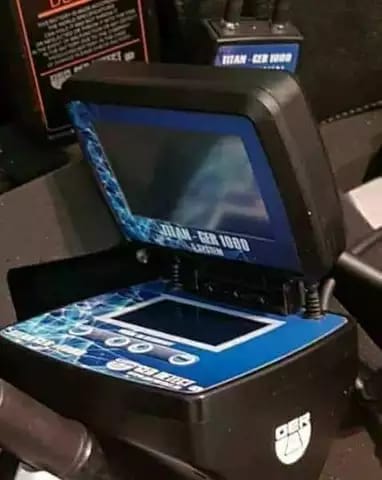 Good Condition Outdoor GER Detect Titan 1000 Metal Detector 3D 5 Multi Systems Multi Systems Deep Geolocator for Gold N4