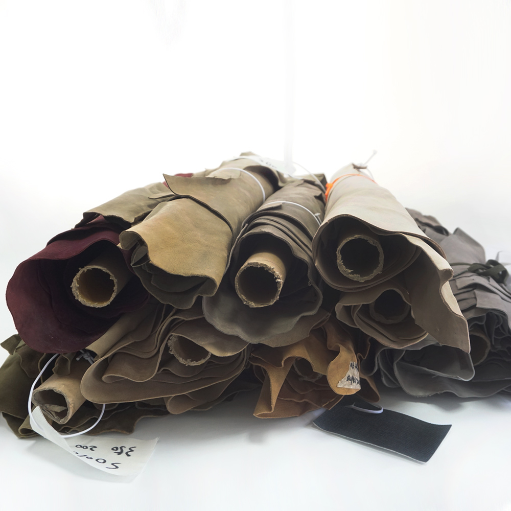 Factory Stock Lot Genuine Leather Cow Grain Split Sheepskin Goat Leather Colors Crazy Horse For Bag Sofa Shoes