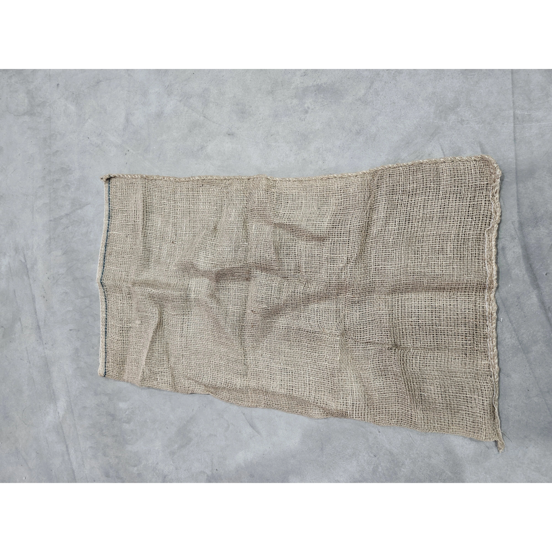 Bulk Quantity Jute Sack with 100mm X 55mm Size and Lightweight Heavy Duty Jute Bag Holds Up to 45 Kgs Weight Jute Sack