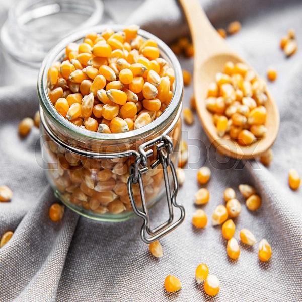 NON-GMO лучшие ядра попкорна, выскакивающие кукурузу