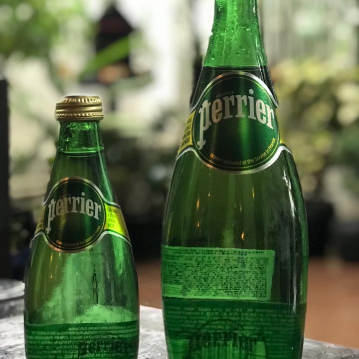 Оригинальная натуральная минеральная вода Perrier