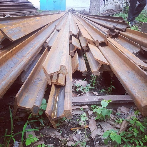 Стандартные стальные рельсы R50 R65