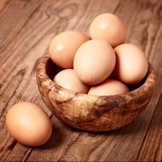Fresh White and brown table eggs +27739729209
