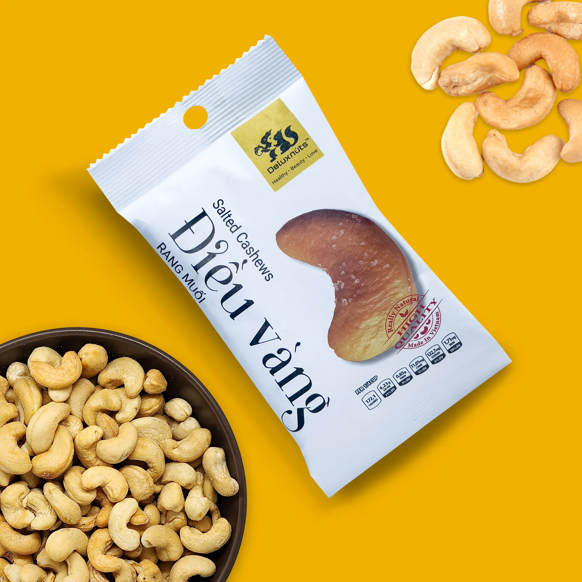 Premium Salt Roasted Yellow Cashews 40G Good Quality Low Fat Instant Use Crunchy Small Bag Stir Fried Manufacture From Vietnam