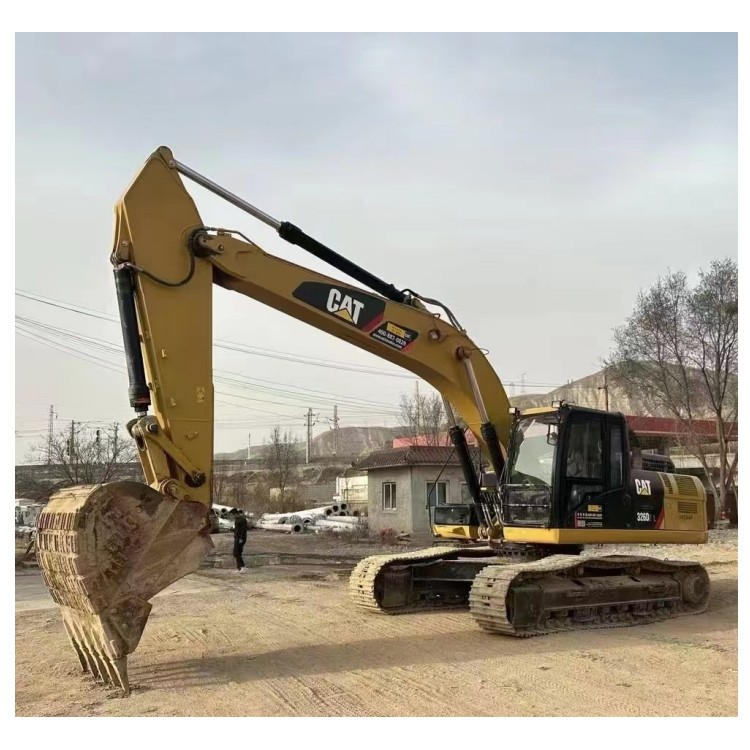Лидер продаж, б/у экскаватор CAT 326D в отличном состоянии, сейчас в наличии