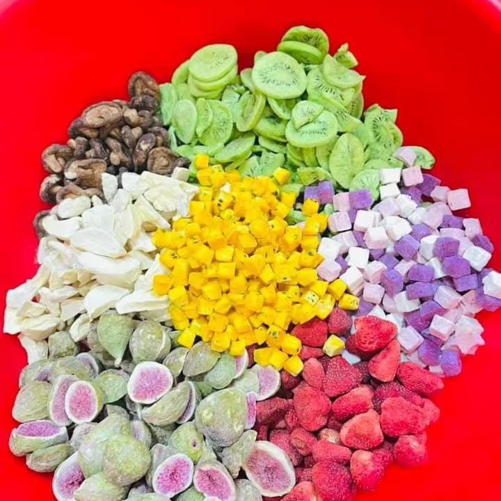 100% Fresh Freeze-Dried Fruits and Vegetables Mixed with Cooling Technology All Natural Dried Fruit Product