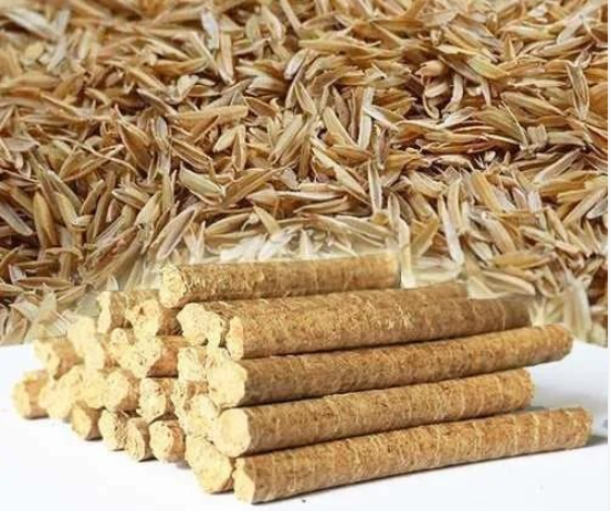 Гранулы из рисовой шелухи заменяют камень, чтобы сэкономить электроэнергию и быть эффективными в экономичной продукции Viet Nam
