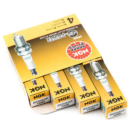 JAPAN Orginal NGK Spark Plug High Quality 7090 BKR5EGP Authorized by NGK with Certificates For General Auto Engine