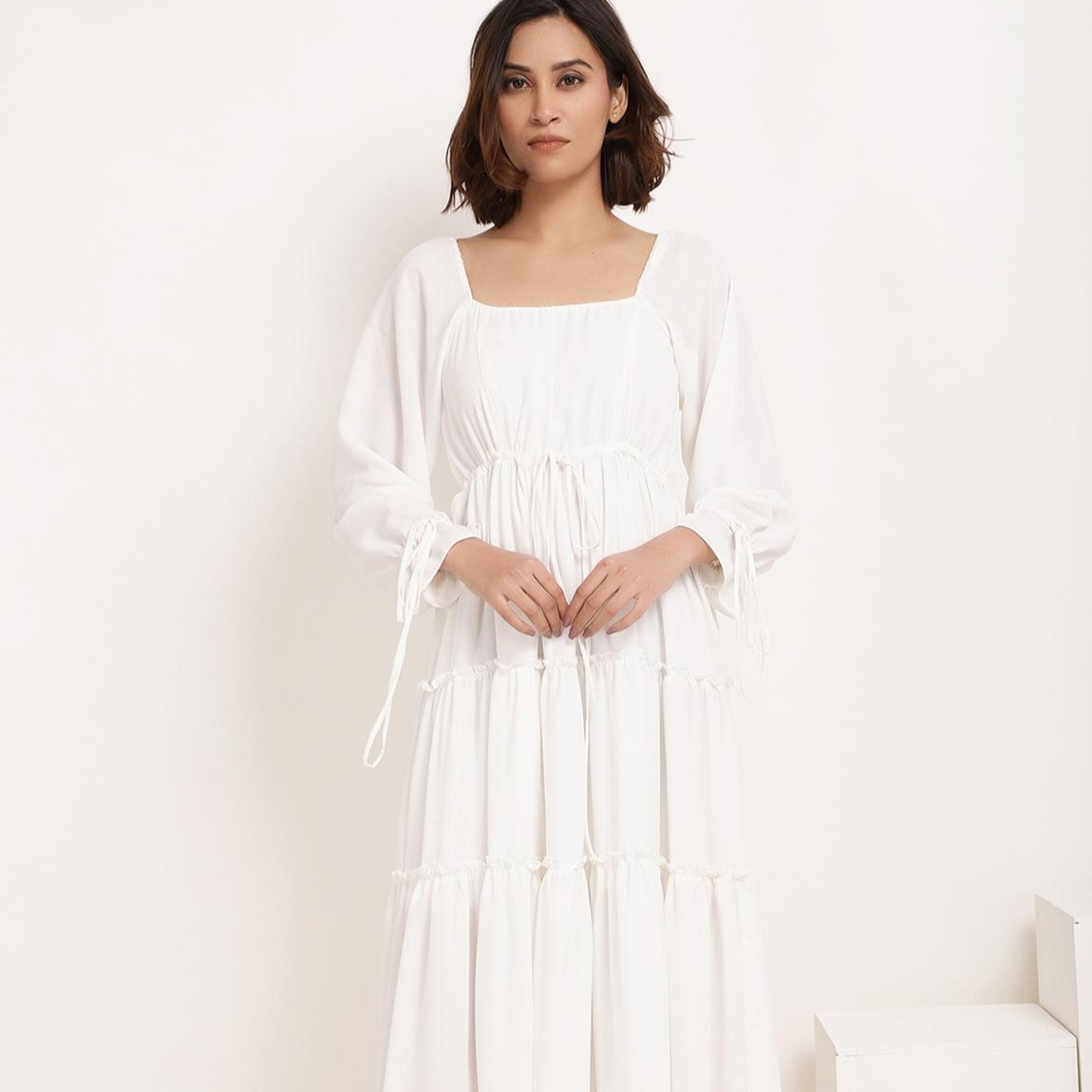 2024 New Arrival White Cotton Designer Long Sleeve Square Neck Fashion Long Maxi Dress