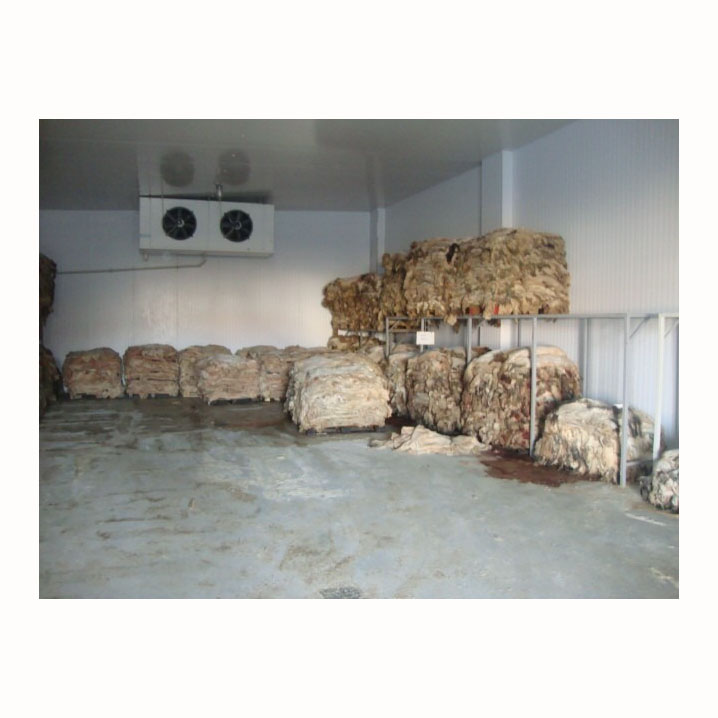 Hot Selling Price Of Raw Wet Salted and Dried Cow Leather Skins In Bulk Quantity ANIMAL CATTLE HIDES AVAILABLE IN BULK MODERATE