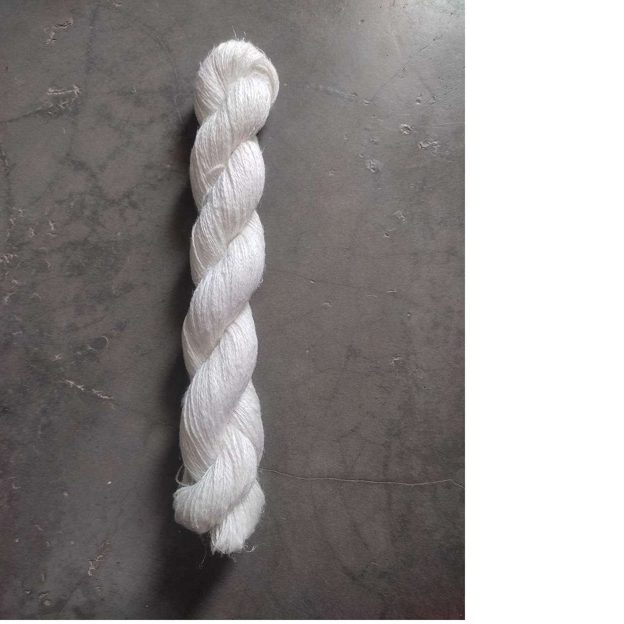 custom made hand spun linen yarns in 100 gram skeins ideal for yarn and fiber stores for resale in 6/2 RM