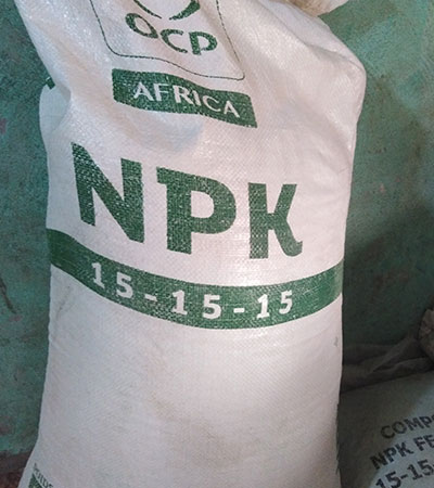 Заводская оптовая цена, композитное удобрение Npk 20 20 20 19-19-19 20-20-20 100% водорастворимое