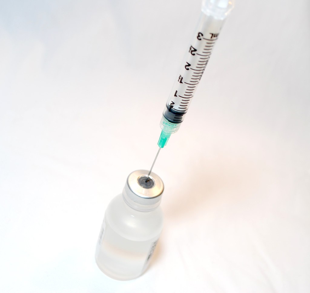 Высококачественный одноразовый шприц для вакцины, медицинский шприц для вакцин с игольчатым безопасным шприцем