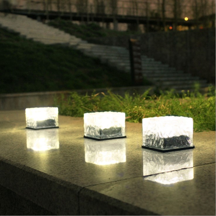 IP67 Waterproof ice brick shape led outdoor solar lawn garden lamp