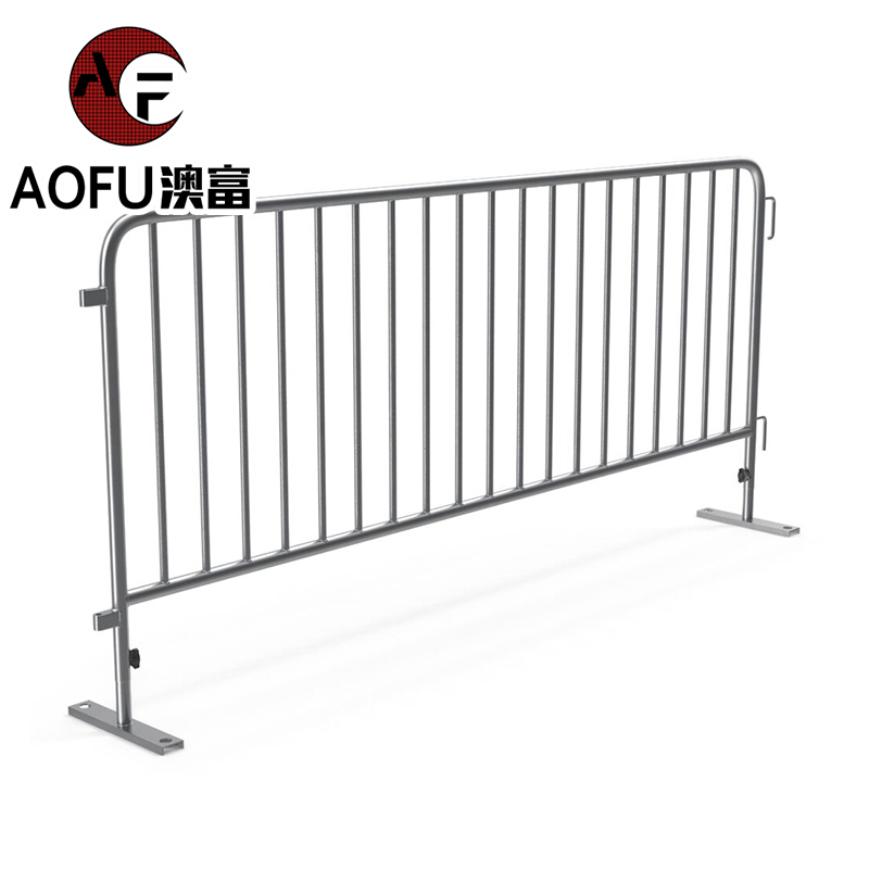 Crowd Control Road Safety Barrier Temp Fence Panels Barricades outdoor metal fences removable welded temporary fencing