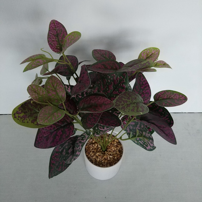 Fuyuan factory new product 2021 hot selling small bonsai tree artificial scindapsus leaves bonsai purple potted plants for home
