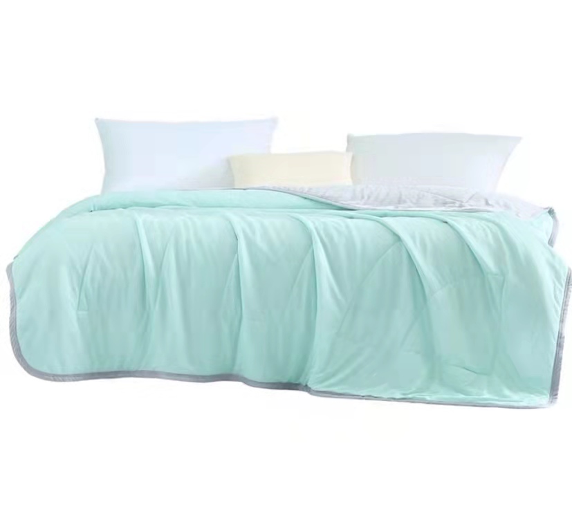 Ultra Cooling Blanket, Revolutionary Cool-to-Touch Technology Summer blanket Ice Cool Blanket for Adults