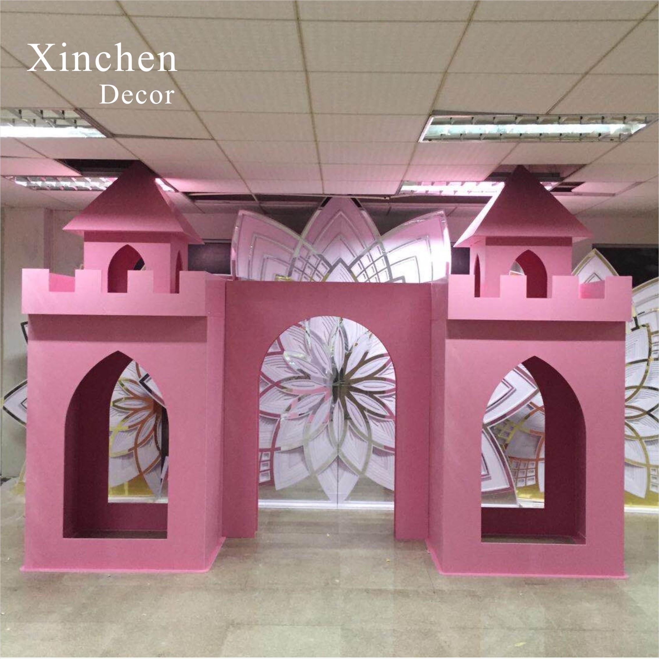 Factory Price Acrylic PVC Pink Castle Backdrop For Wedding Party Decoration