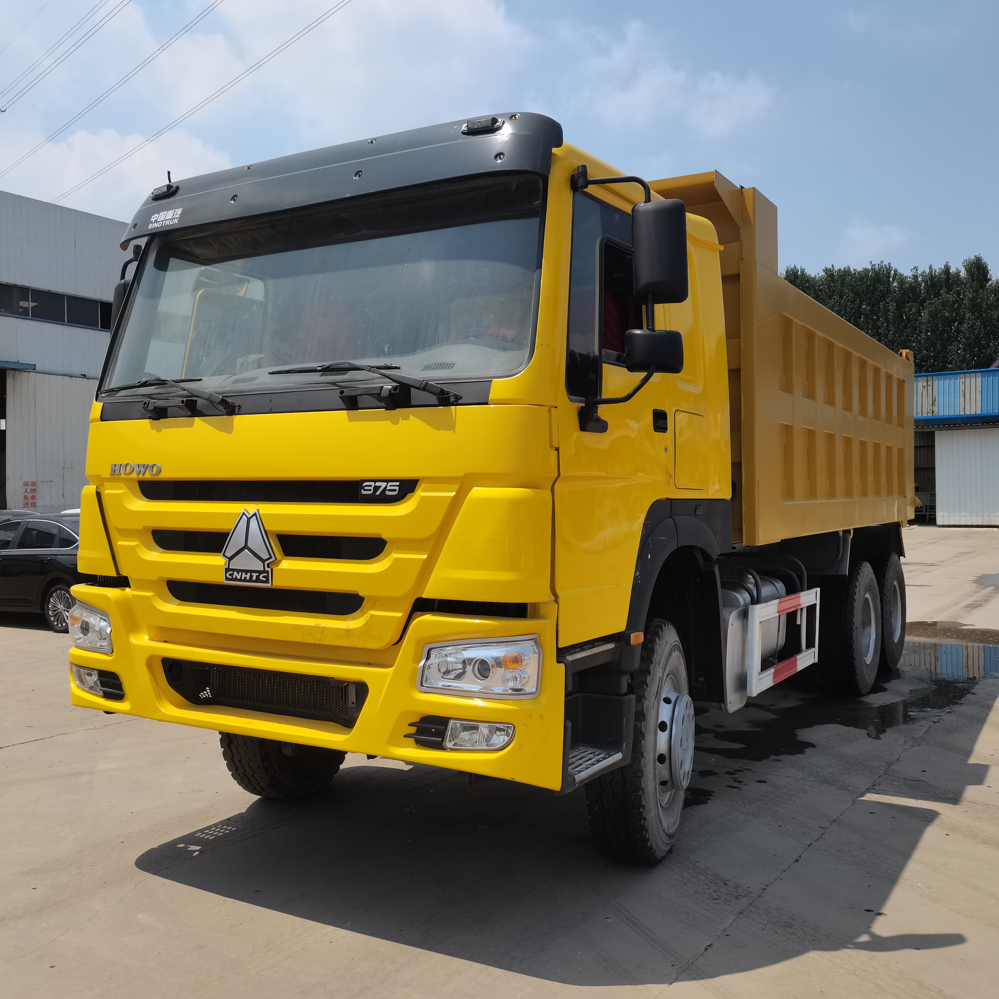 6X4 sinotruk howo 371hp новые шины б/у самосвал