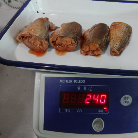 Canned pacific mackerel In Tomato Sauce 425g/235g 3-5pcs/tin