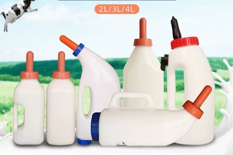 WANJIA Livestock Nontoxic Plastic Animal Farm 2L 3L 4L 5L Cow Calf Milk Feeding Bottle With Nipple