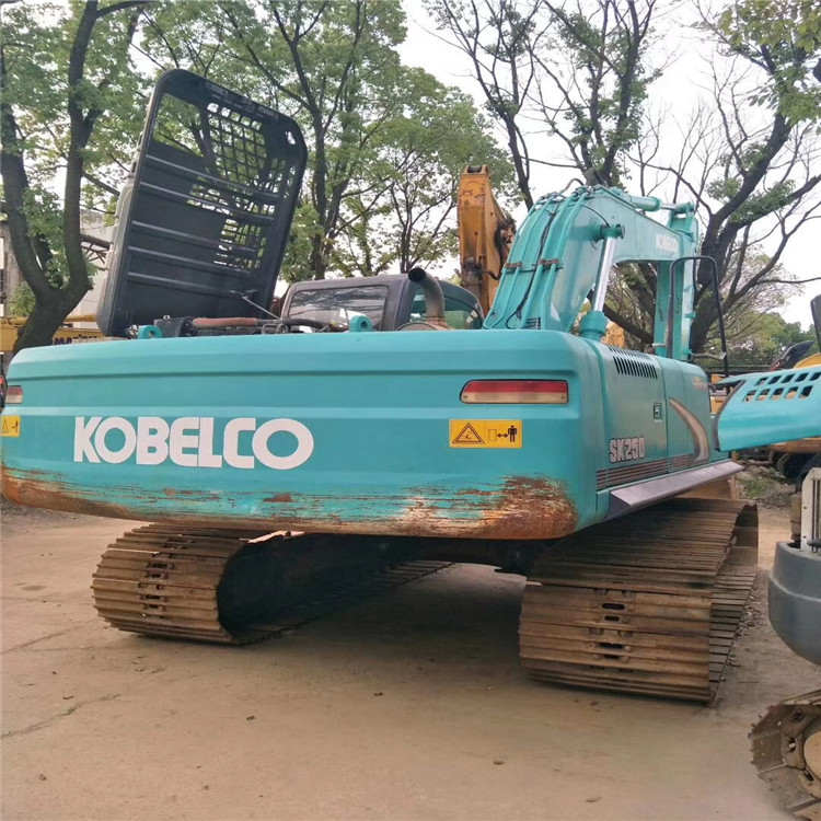 Продажа с завода, японский экскаватор Kobelco SK250, хорошее качество, экскаватор Kobelco 25 тонн, готовый к работе