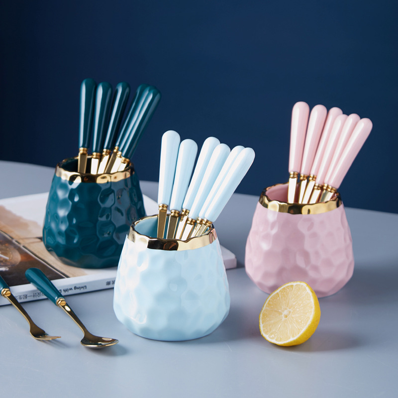 New Arrival Hot Selling Kitchen Ceramic Storage Container Suitable for Placing Knives Forks And Other Tableware Small Supplies