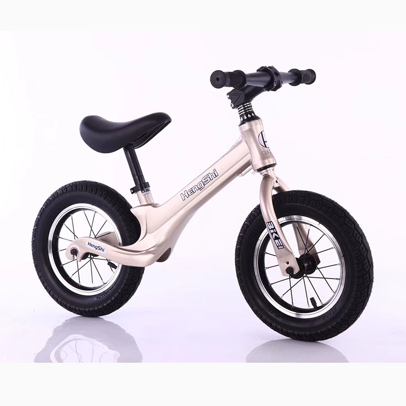 balance cycle Manufacturer wholesale High Quality Balance made in China 2021 newest toddler magnesium alloy balance bike