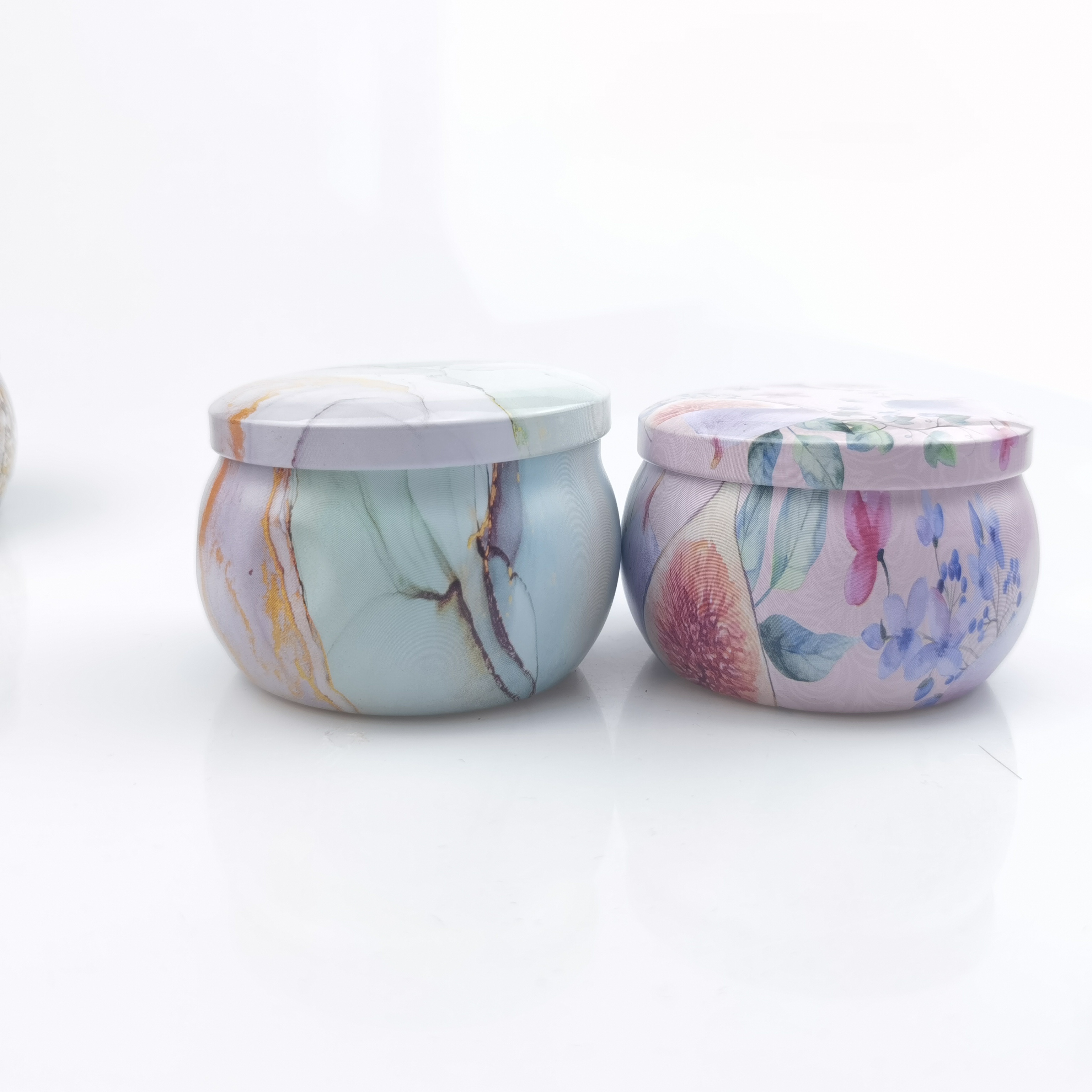 Luxury Round Metal 2 Oz 4 Oz Soy Wax Scented Candles In Bulk Tin Gift Set Soy
