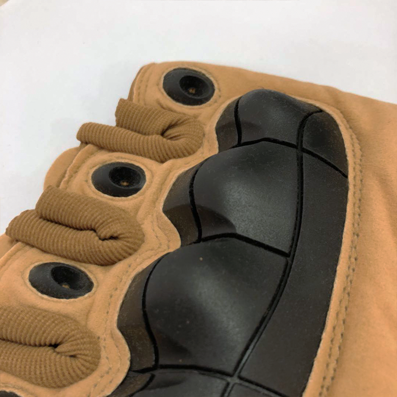 Wholesale tactical military military outdoor gloves with protective soft shell rubber knuckled half-finger gloves