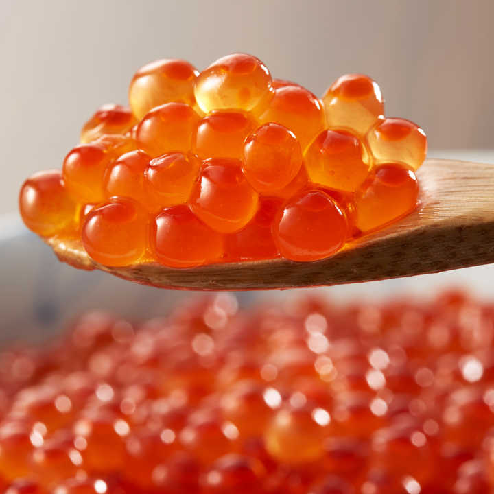 Spain Sperika 50G Glass Jar Orange-Red Salmon Roes New Products 2 To 7 Celsius Degree Chilled 96% Wild Salmon Roes Caviar