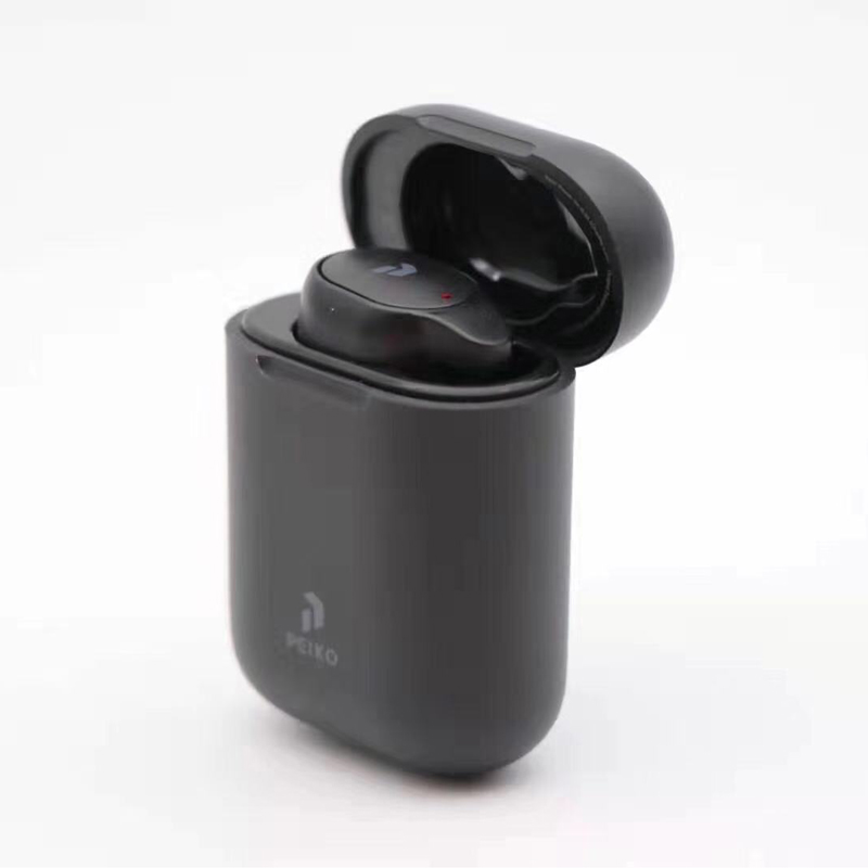 new Compact fashion BT wireless translator Headset with Charging box support 33 Languages