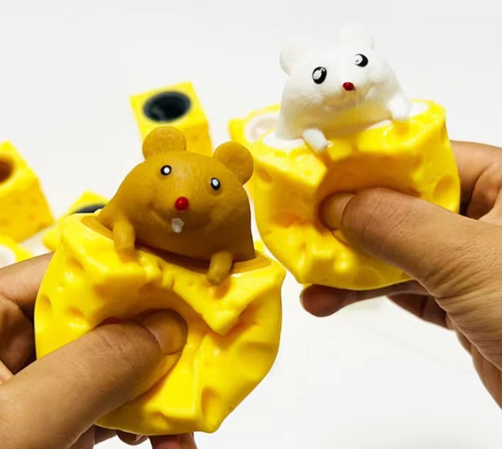 New funky cute TPR decompression toy animal Halloween soft mud squeeze toy