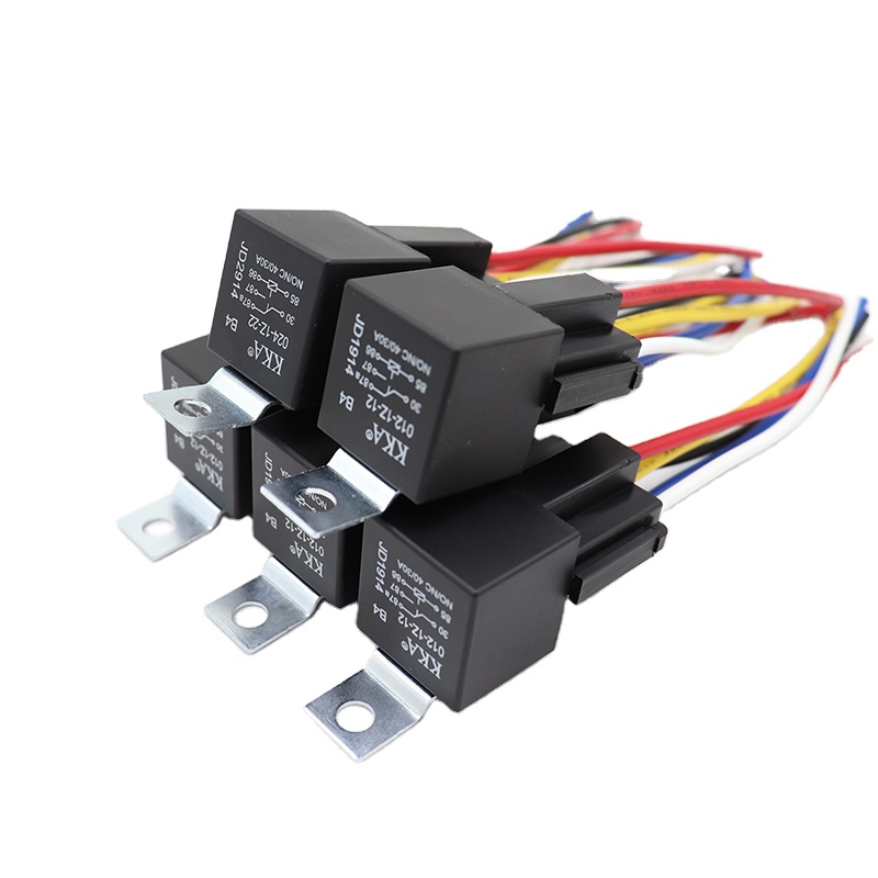 Правильная цена Топ качество Licheng 12V/24V 30A/40A 4 стежков на каждые 5 штифтов авто реле Универсальный