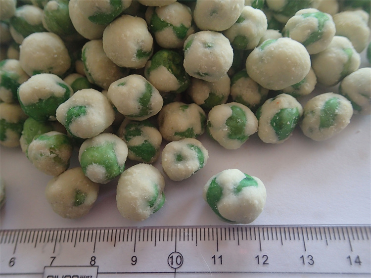 Green peas  green beans in bulk grain of garlic sweet spicy small food packaging super resistance to eat