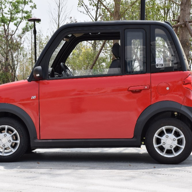 Low price 4 person electric mini car 4 wheels AC motor