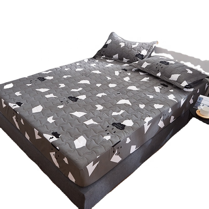 Hot selling microfiber terry mattress protector wholesale waterproof mattress fitted sheet bedsheets cadar
