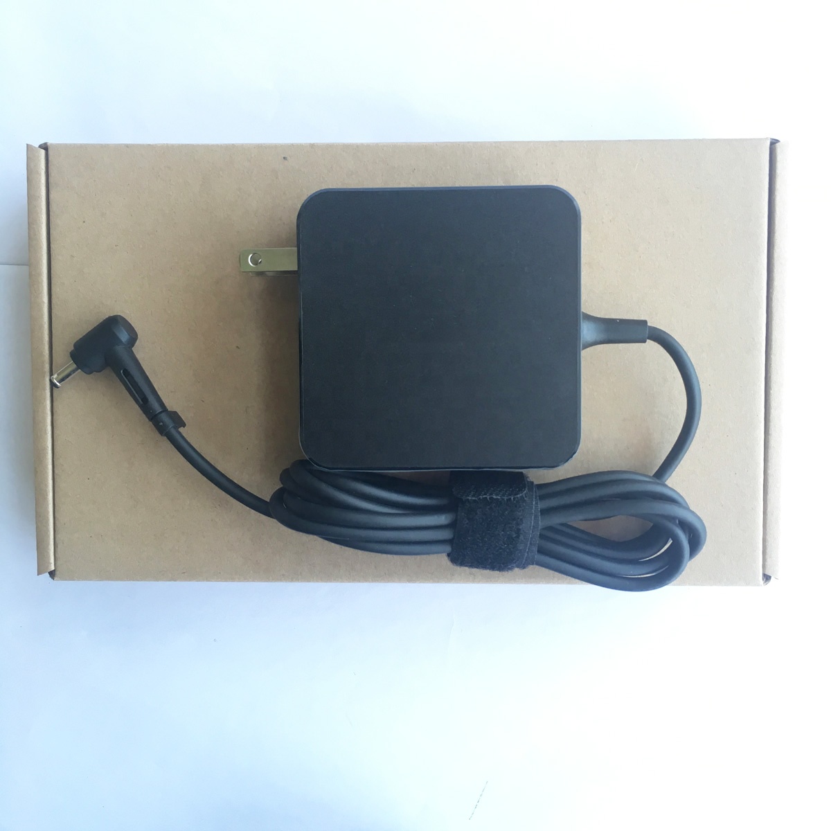 Original AC Adapter 65W 19V 3.42A Laptop Charger For Asus UX305 UX305F UX305FA UX305U UX305UA UX305C UX305CA UX305L Power supply