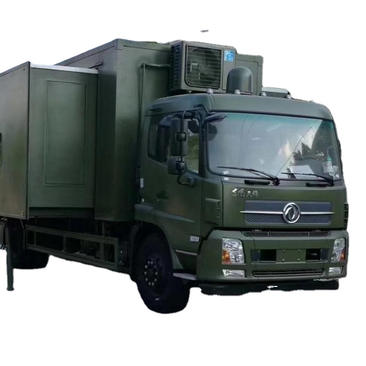 Военный автомобиль Dongfeng для 24 человек