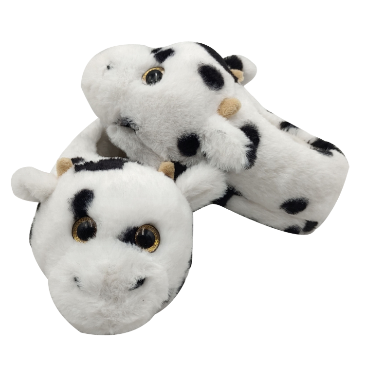 Custom-made high quality comfortable warm cow plush slippers