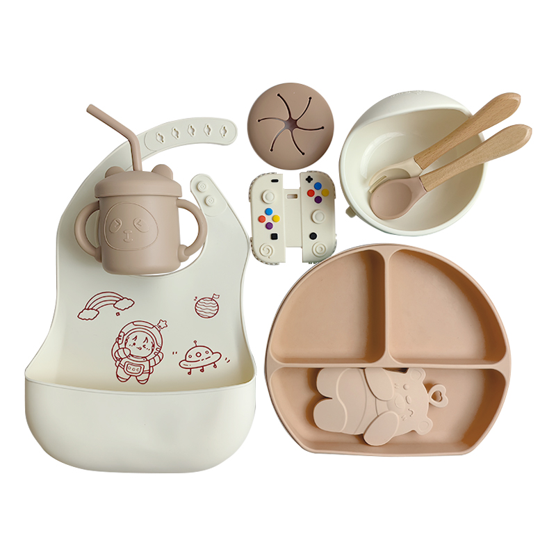 Food Grade Toddler Kids Dining Spoon Baby Bibs Silicone Suction Plate Silica Gel Baby Bowl Bpa Free Silicone Baby Feeding Set