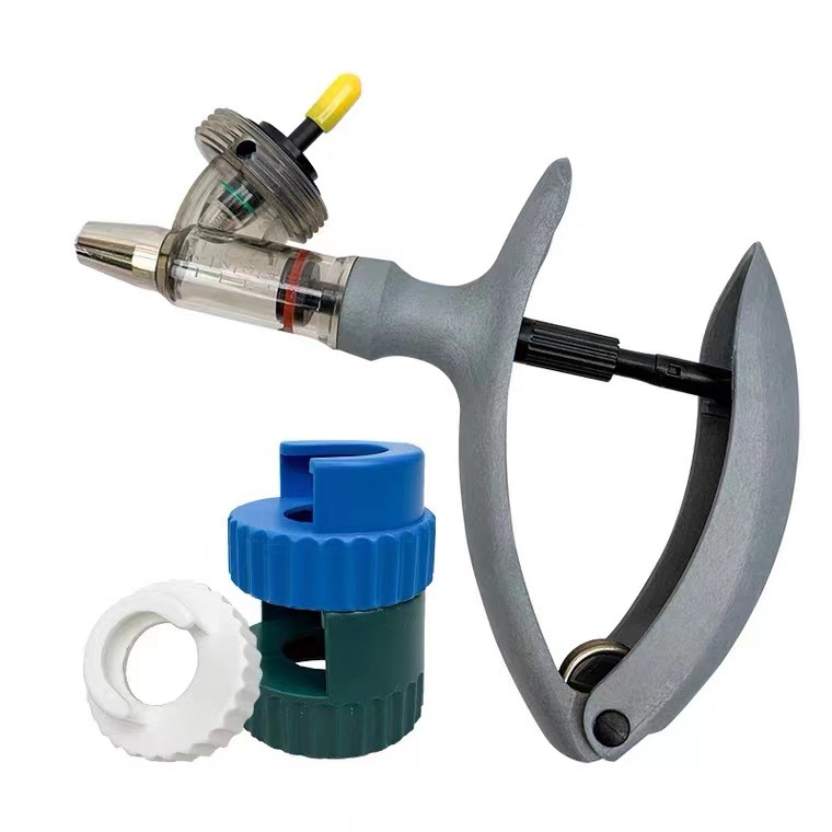 Veterinary automatic continuous syringe chicken duck pig cattle veterinary vaccine syringe adjustable breeding equipment