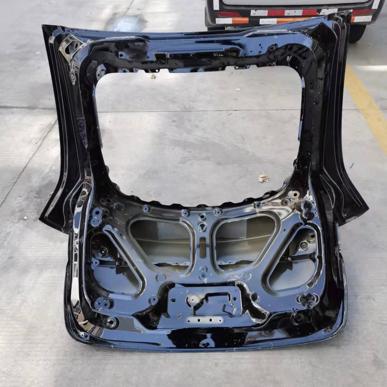 Подходят для tesla model y, аксессуары, оригинальный б/у подъемник 1493410 tesla model y, боди, Задняя Крышка багажника