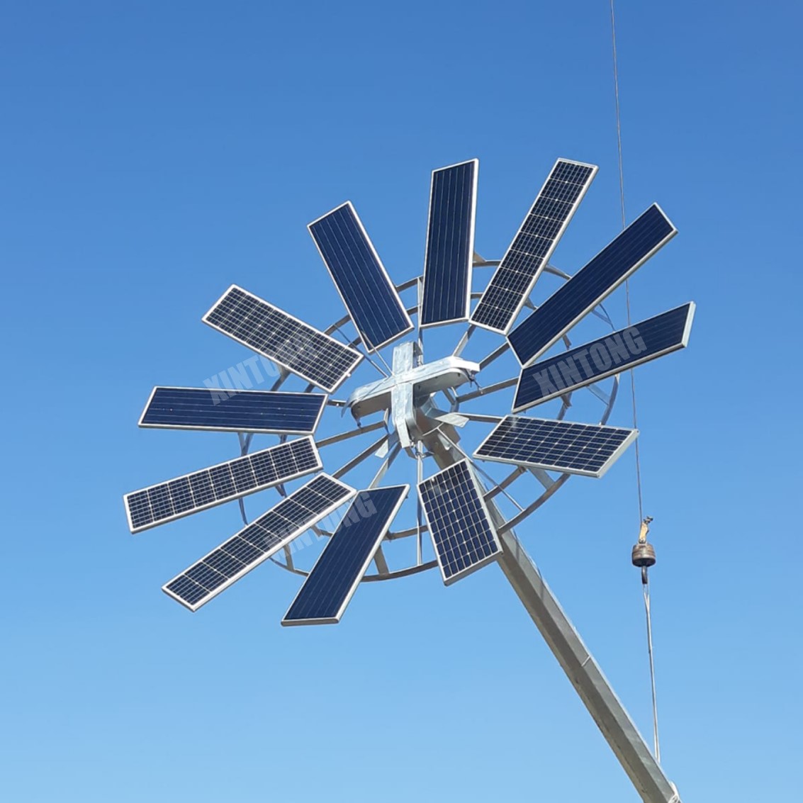 20m-40m solar high mast pole light with floodlight