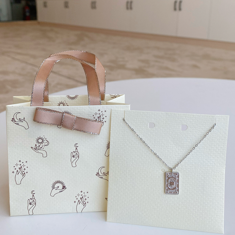 Dylam Super mini customizable logo square tote bag necklace jewelry box can be used as Christmas Valentine's Day birthday gift