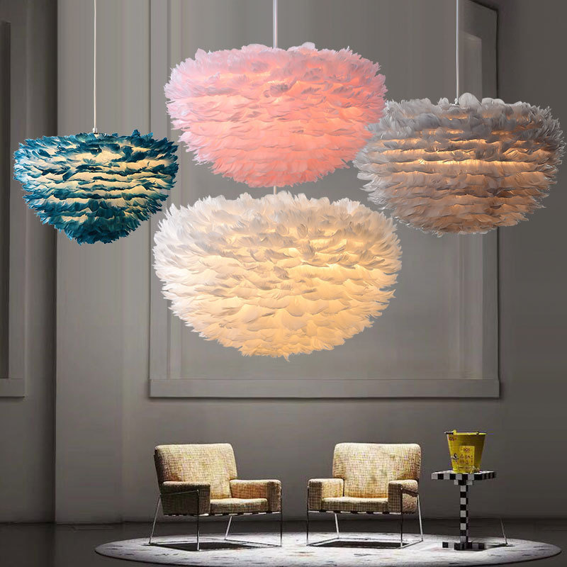 Factory Made Indoor Modern Luxury Round Feather Pendant Lamp Hanging Warm Home Art Chandeliers Pendant Light Manufacturer