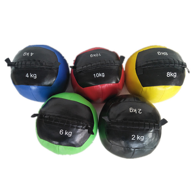Wholesale Portable Gym Fitness Equipment Fitness Dual Grip Handle Soft 5KG Medicine Wall Ball