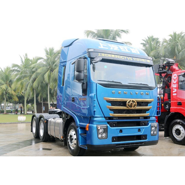 Продается китайский трактор IVECO 6x4 400hp отличного качества